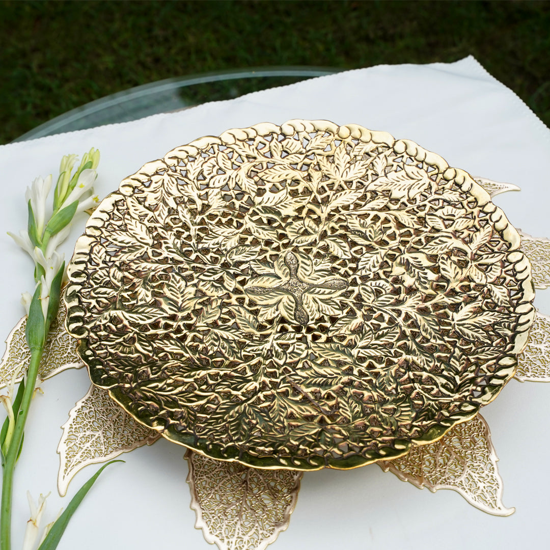 Simple Round Cutwork Tray