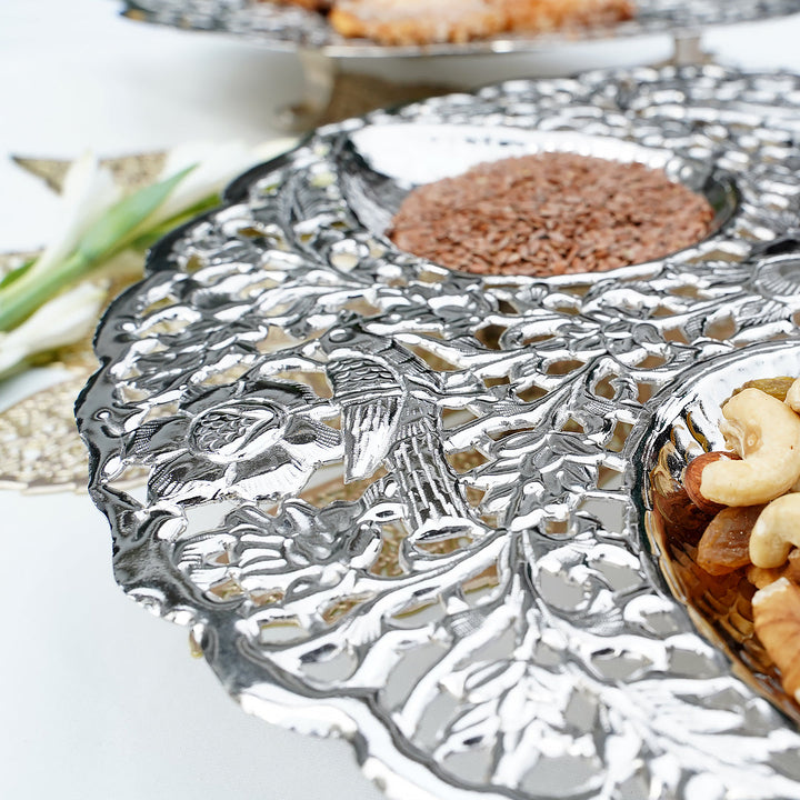 Round Cutwork Tray