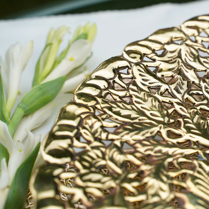 Simple Round Cutwork Tray
