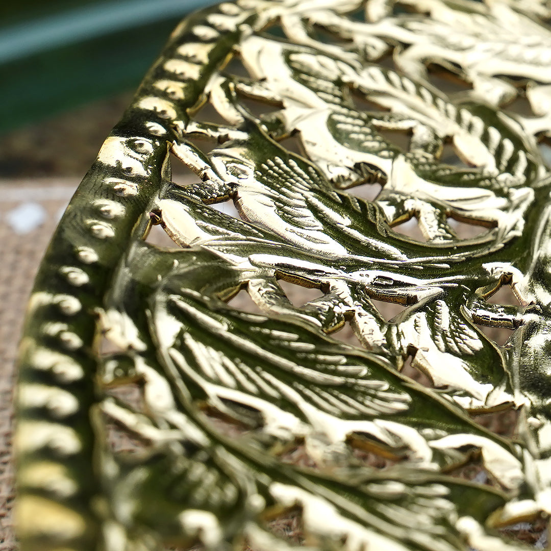 Raindrop & Cutwork Tray