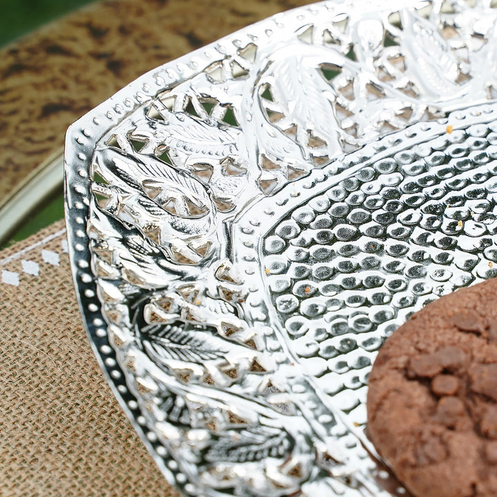 Raindrop & Cutwork Tray