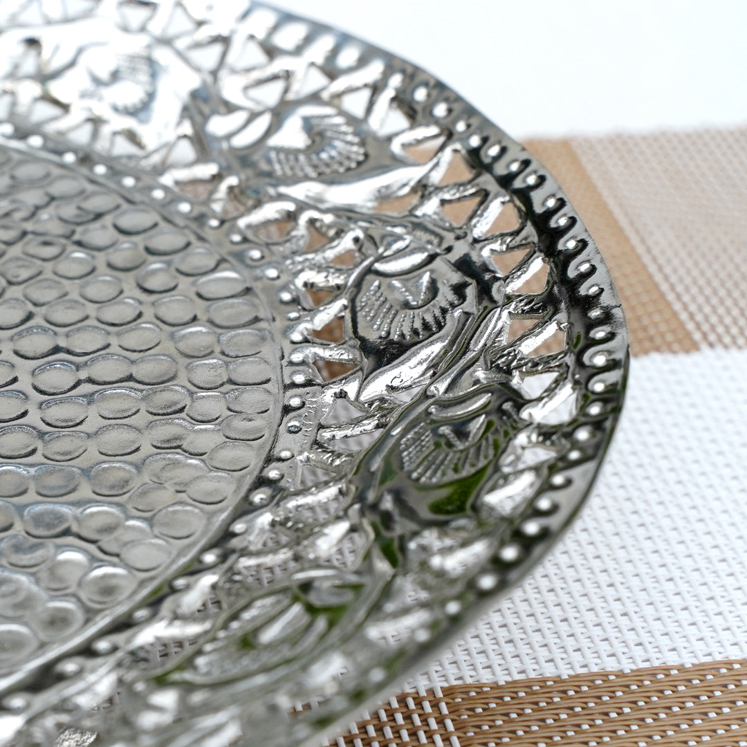 Oval Raindrop & Cutwork Dish