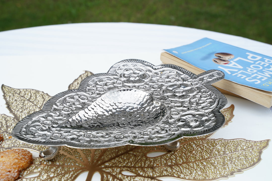 Elegant Silver Leaf Tray | Mettlea Artisan Craft