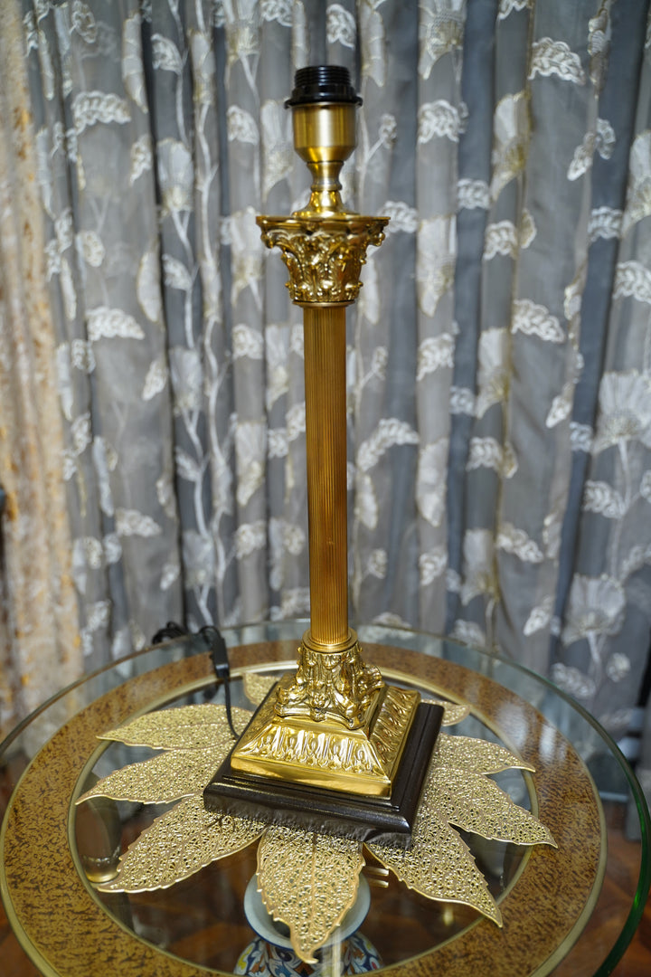 Handcrafted Brass Table Lamp| Elegant Single Piece