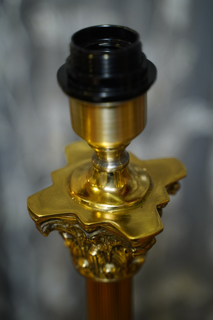 Handcrafted Brass Table Lamp| Elegant Single Piece